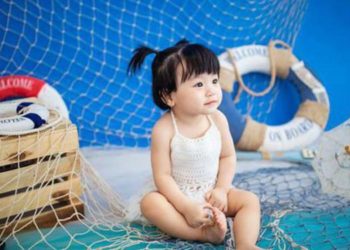 Estate, da disturbi sonno a irritabilità, il pediatra: “E’ la sindrome da rientro dei piccoli”