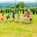 Giochi da fare all’aperto con i bambini: Attività ricreative per la primavera 2025
