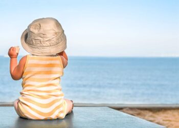 Come mettere in sicurezza il tuo bambino in spiaggia?