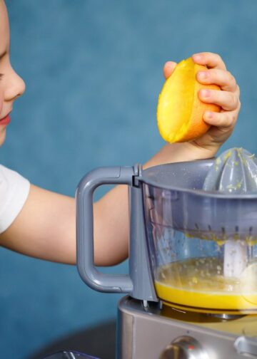 Meglio un succo o spremuta d’arancia per il tuo bambino?