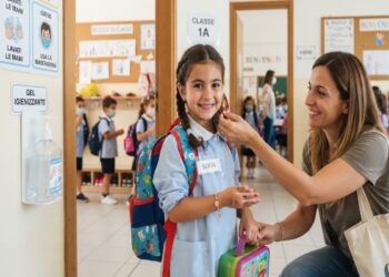 Ritorno a scuola in salute: la guida pratica per proteggere il tuo bambino e vivere la campanella senza stress